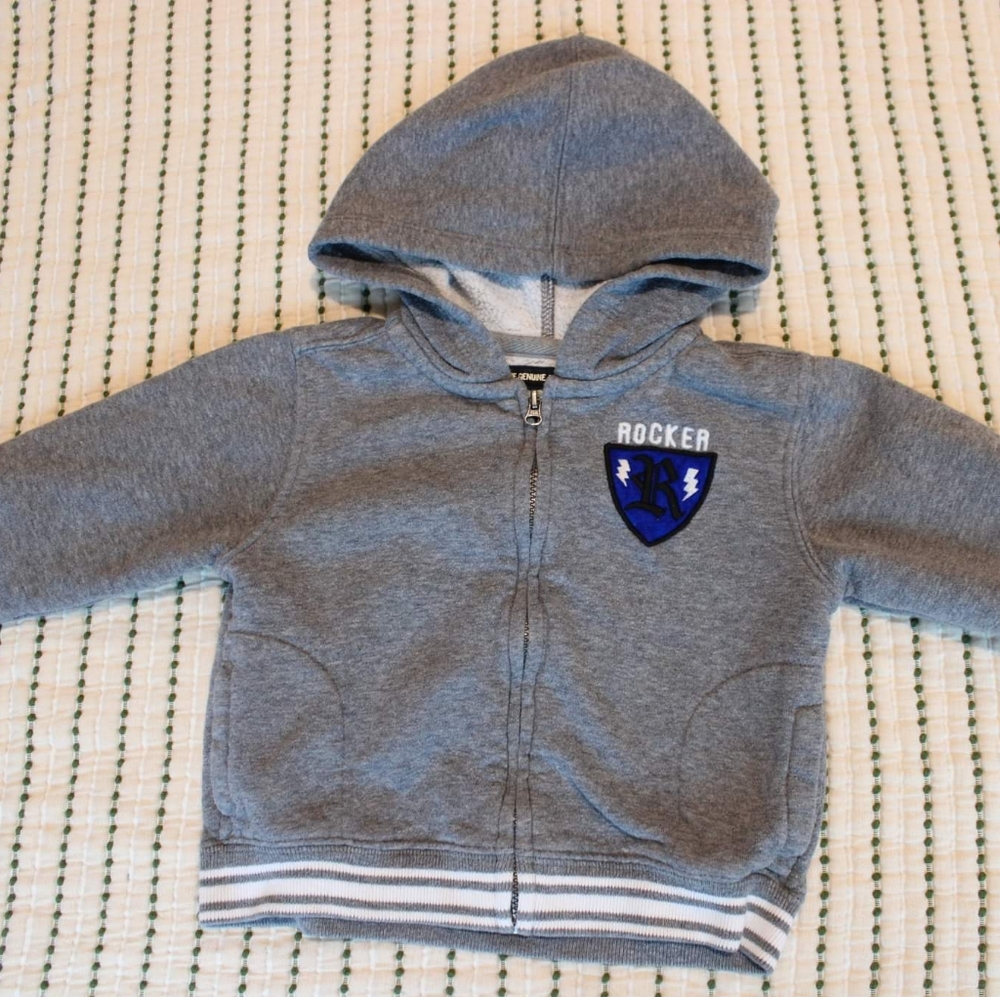 Kids grey sweatshirt